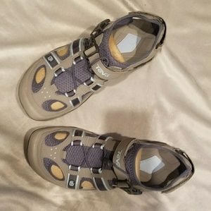 TEVA OMNIUM HIKING/OUTDOOR SHOES
